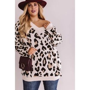 Boutique Beige Leopard Print V-Neck Sweater L